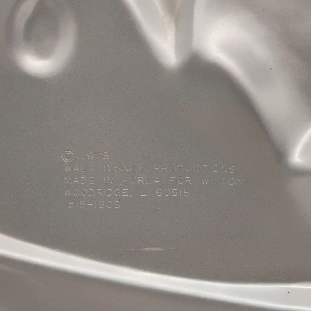 Vintage‎ Wilton Mickey Mouse Cake Pan Mold 1978 3-D Full Body Disney 515-1805